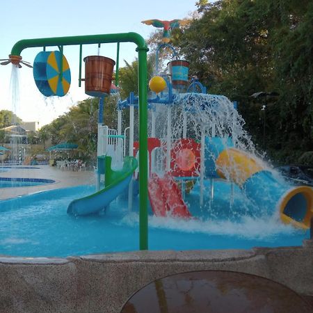 קאלדס נובאס Aldeia Do Lago, 2 Qtos מראה חיצוני תמונה